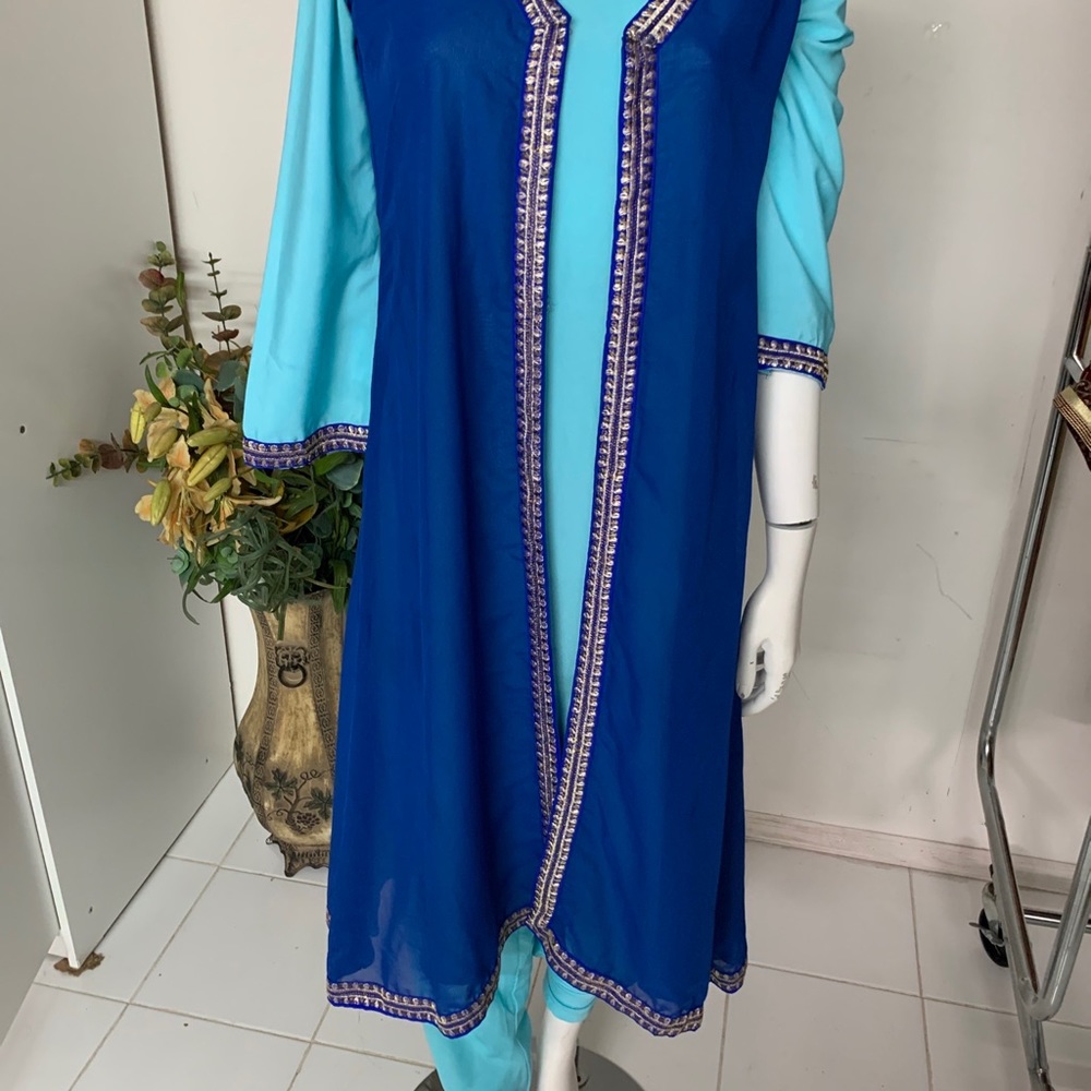 Pakistani designer - Picture 3 of 8